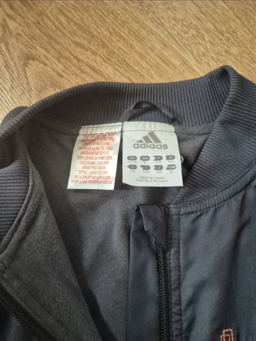 Adidas wiatrówka xs