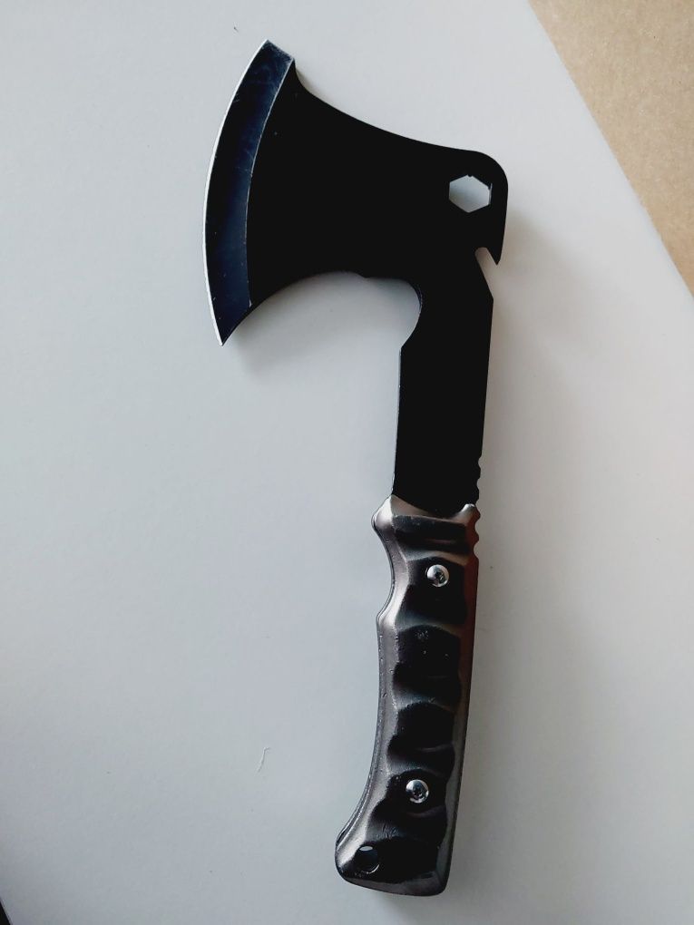 Tomahawk pokrowiec