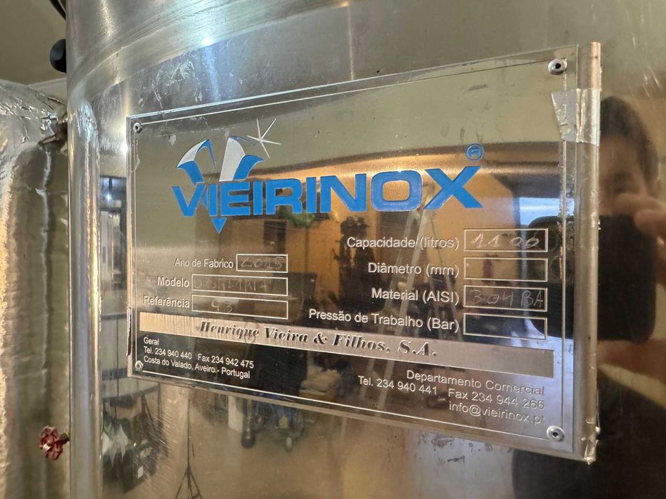 Destilaria inox 1100L como nova