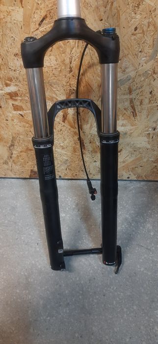 Amortyzator rock shox rl 29 1 1/8 taper blokada sztywna os powietrzny