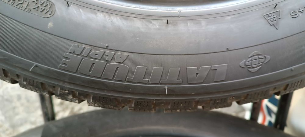 Зимові шини 235/55 R19 Michelin latitude alpin