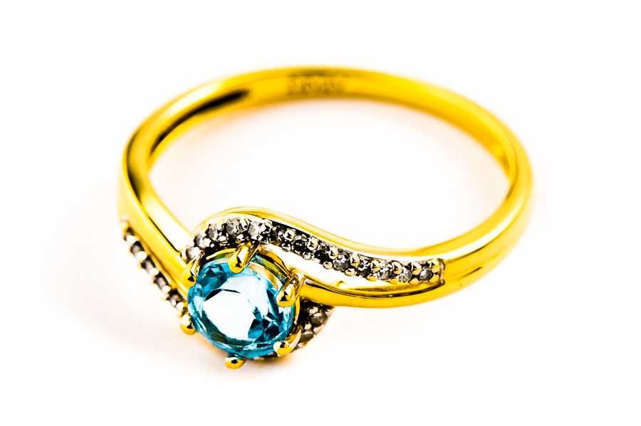 Złoty Pierścionek - APART 2359zł - 14K - 1,80g - TOPAZ I DIAMENTY