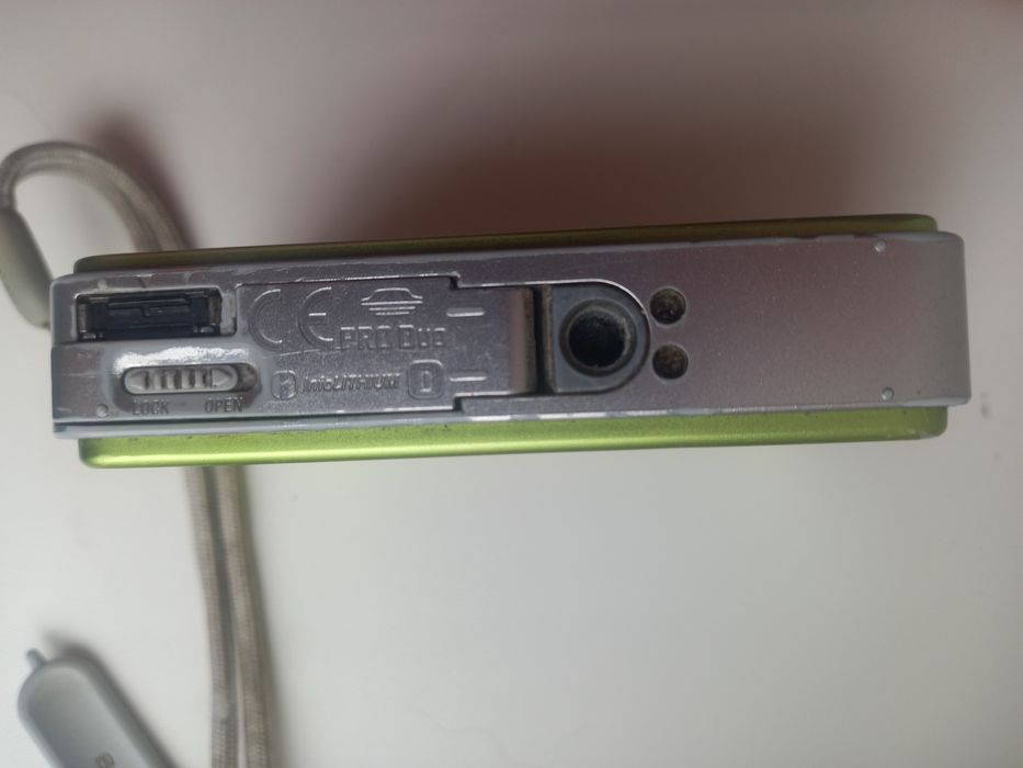 Sony Cyber-Shot DSC-T2 фотоаппарат цифровой