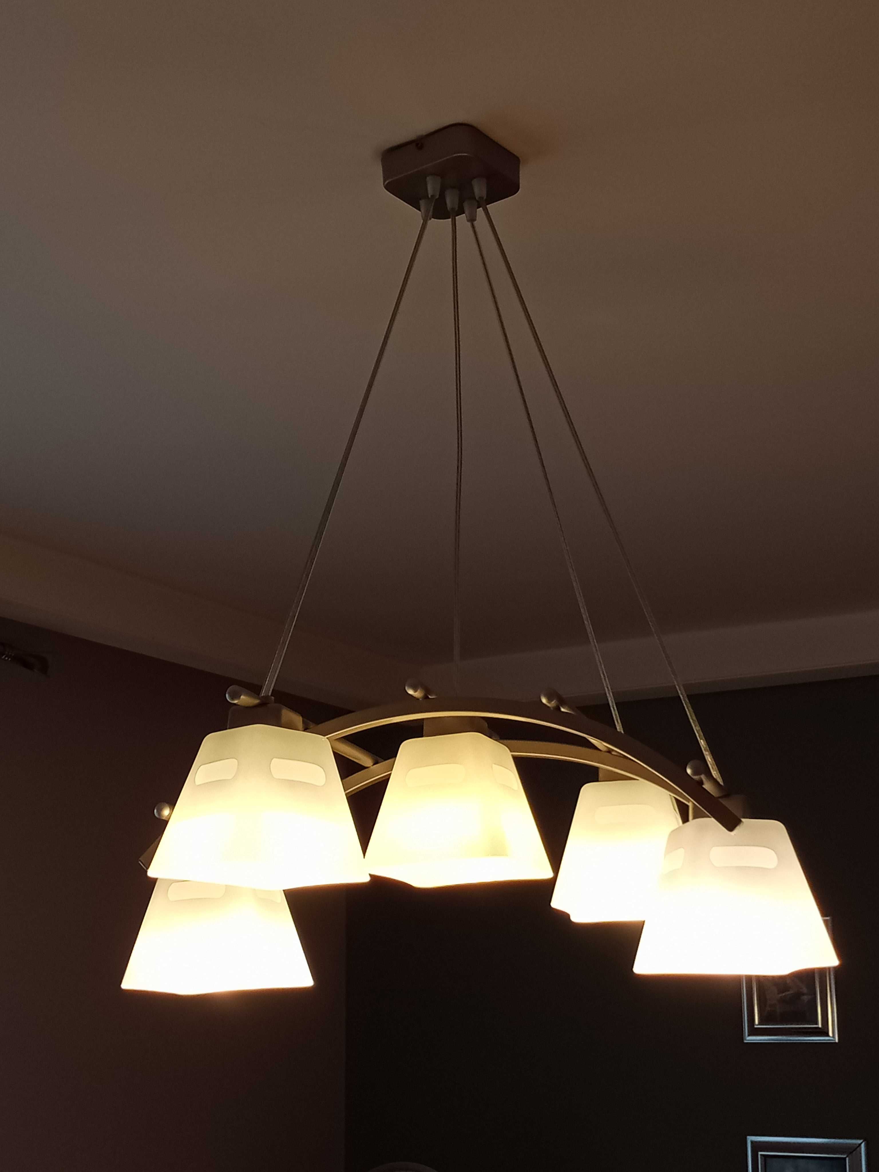 Lampy do nowoczesnego wnętrza