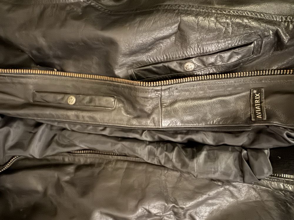 Casaco de pele Aviatrix vintage XL