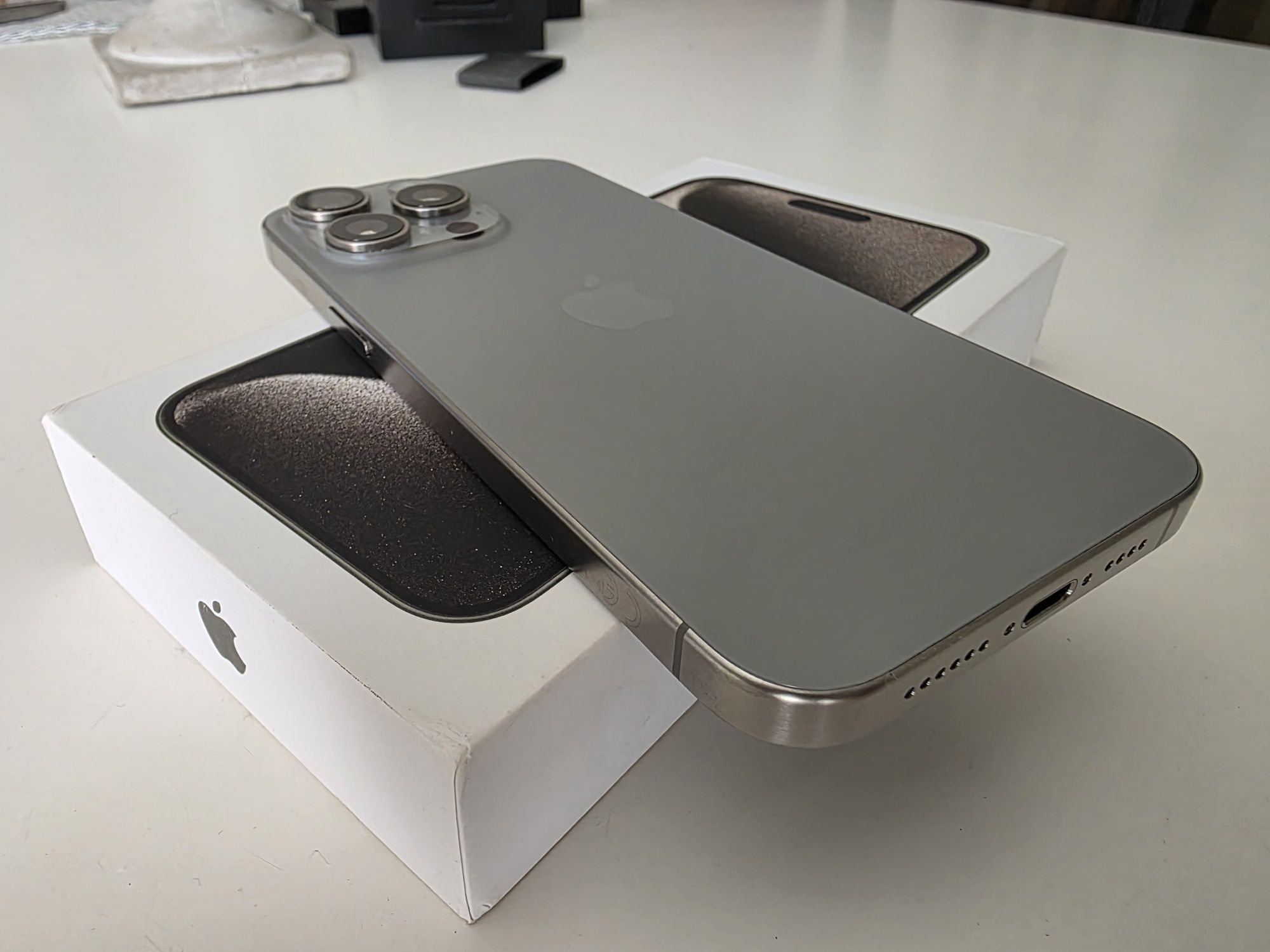 iPhone 15 Pro Max