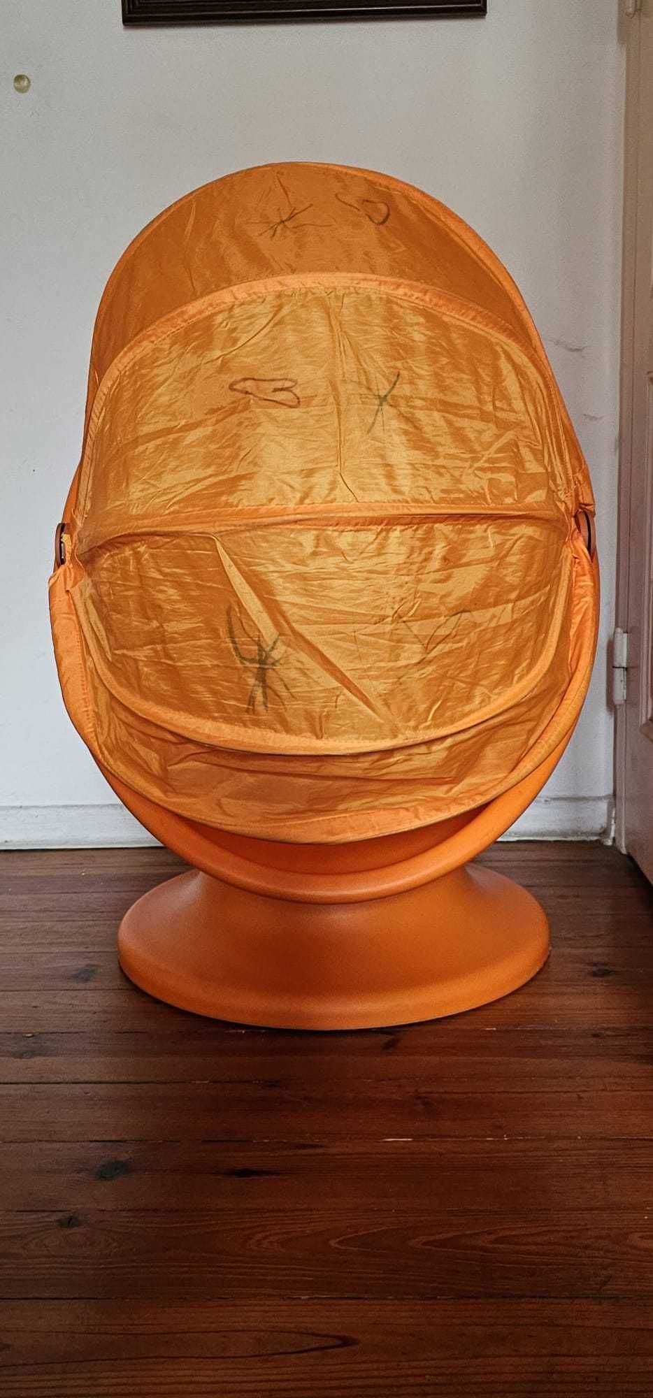 Cadeira giratória para crianças cor laranja IKEA PS LÖMSK