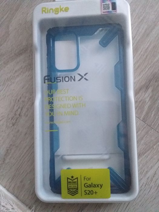Etui  na telefon