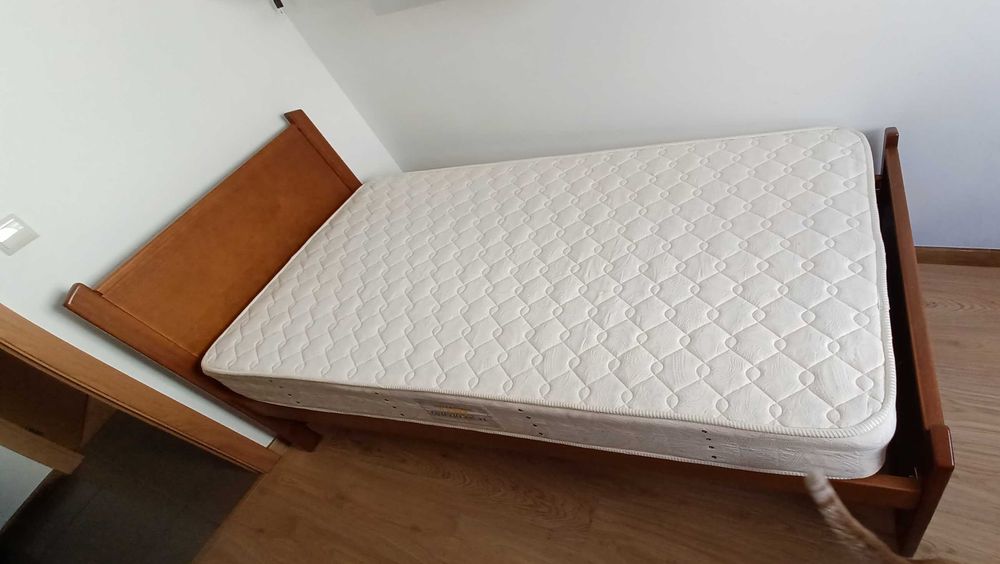 Cama de Solteiro