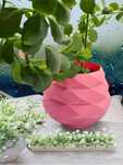 Geometryczna osłonka  na doniczkę z podstawką 10 cm nowoczesny design