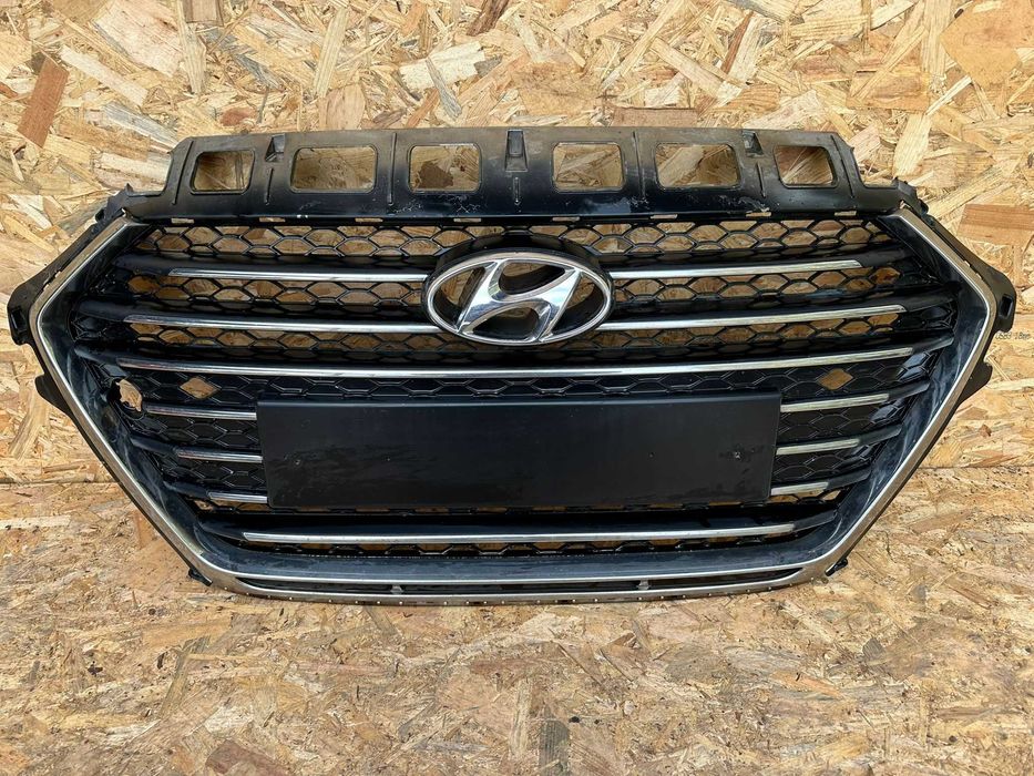 Hyundai I40 lift 15- atrapa grill zderzak przedni przód