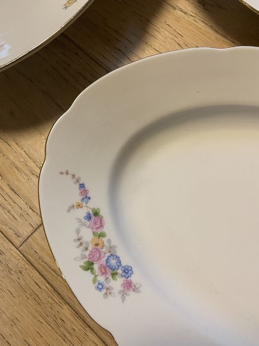 Kompet czterech półmisków