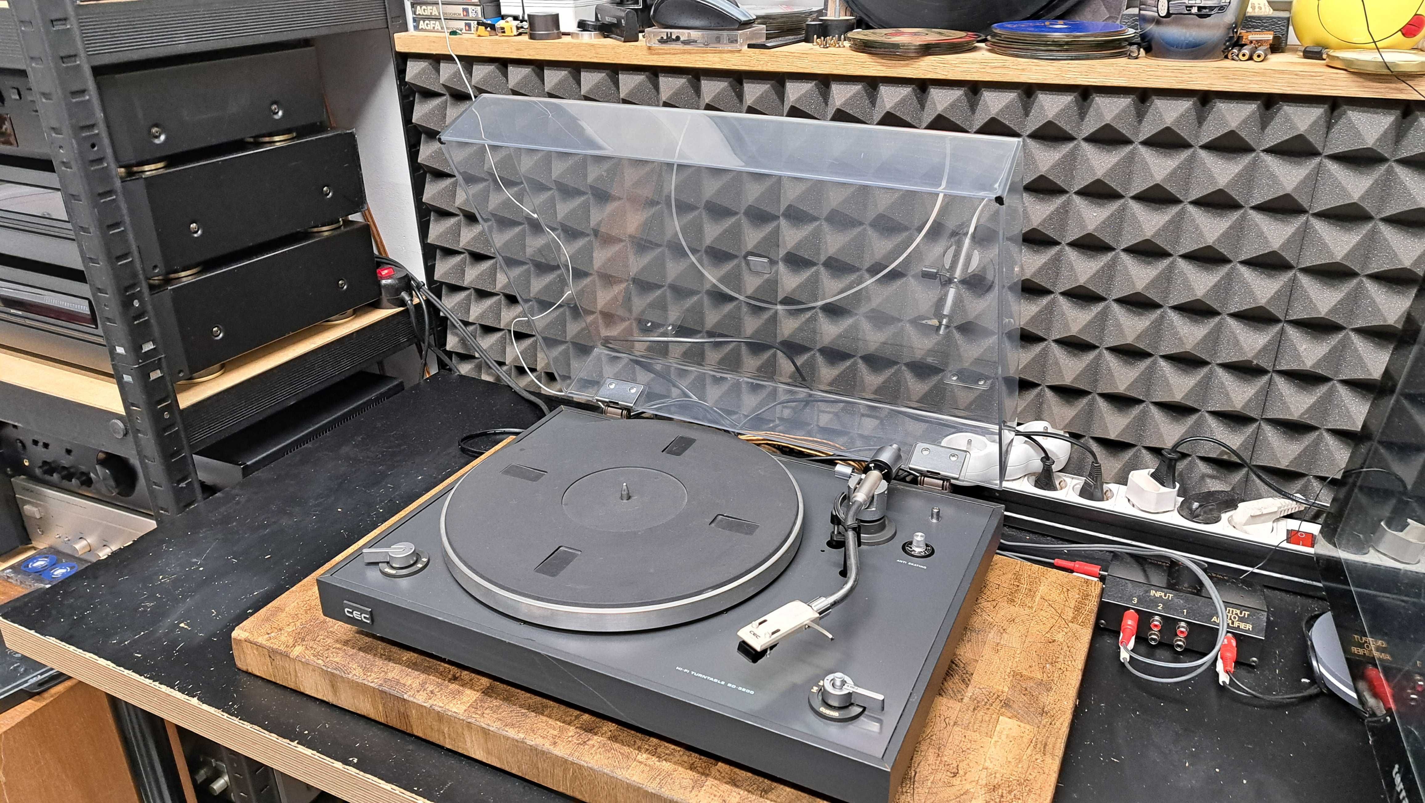 Gramofon Cec BD 3200 SHURE M75ED