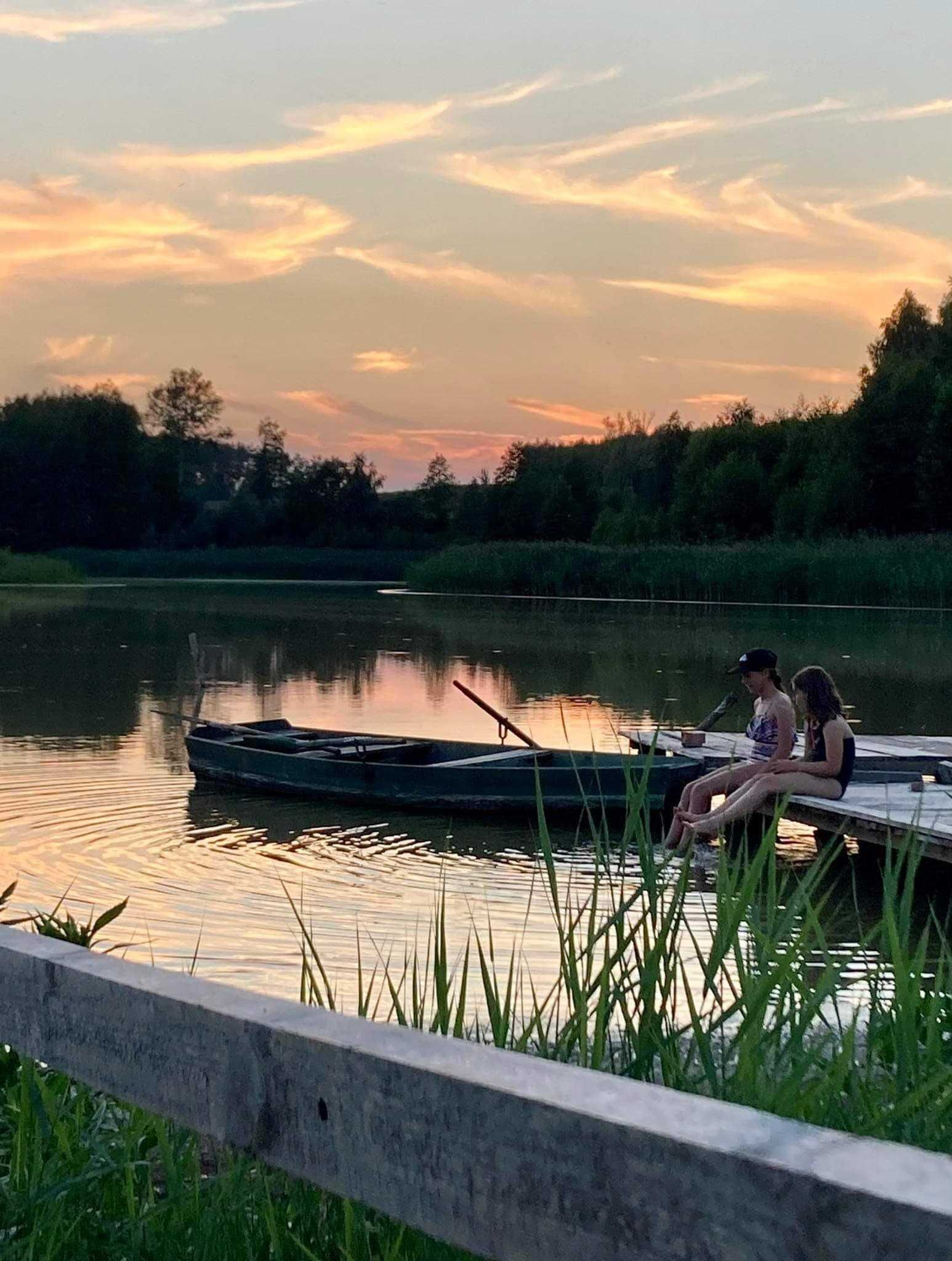 Agroturystyka Nad jeziorem , wędkowanie ,noclegi, atrakcje dla dzieci