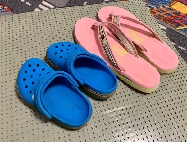 Крокси оригінальні Crocs, в‘єтнамки, літнє взуття на 2 і 10 років