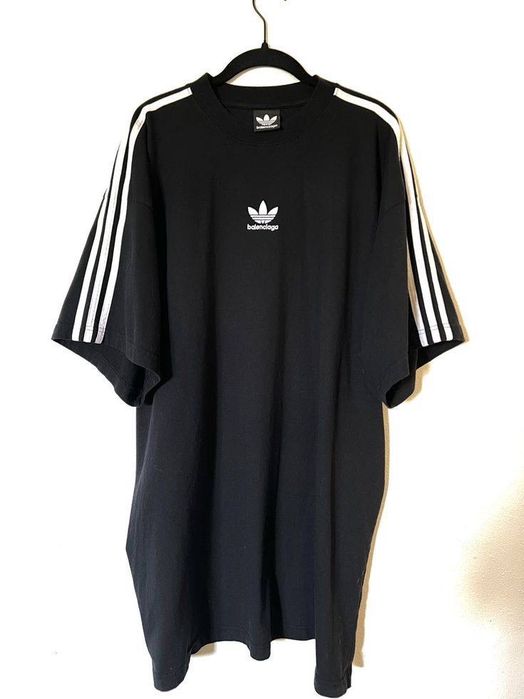 Balenciaga adidas black t shirt
