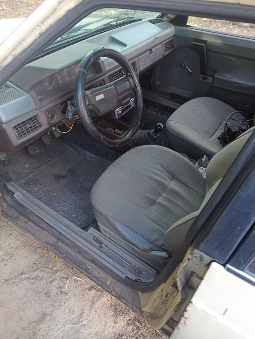 Продам Москвич 2141 возможен обмен на мото