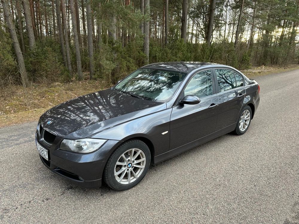 BMW  E90 2.0l benzyna + lpg opłaty na rok