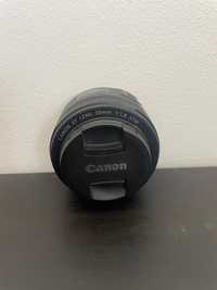 Canon 50mm f1.8 EF STM Objectiva