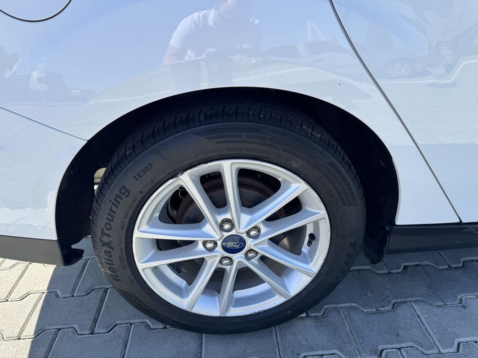 Ford focus 2018 рік