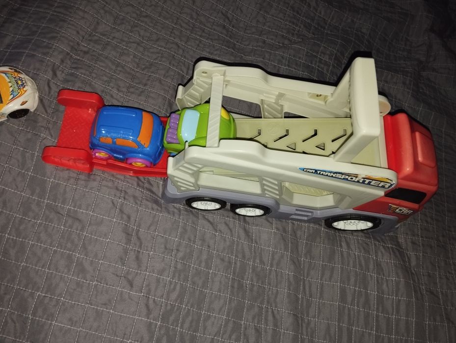 Машина фирменная большая 40*20*12 см набор