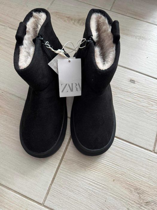 теплі зимові сапоги Zara ботинки на хутрі зара
