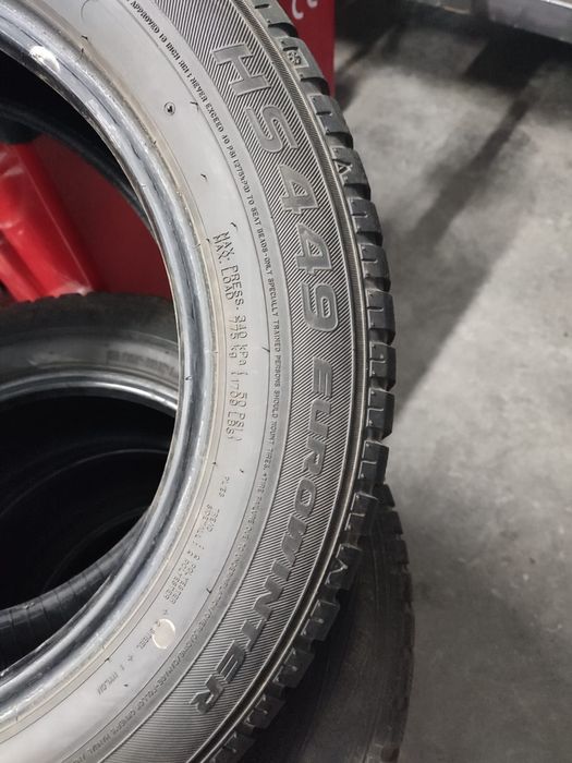 Opony zimowe Falken 215/60/16  4sztuki