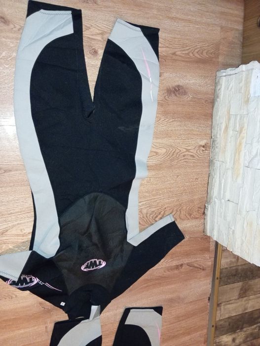 Pianka do nurkowania