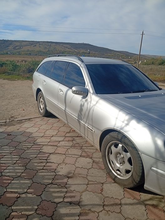 Мерседес 211, 2.7d