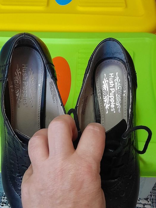 Sapatos Hush Puppies, tam. 37, pretos.
