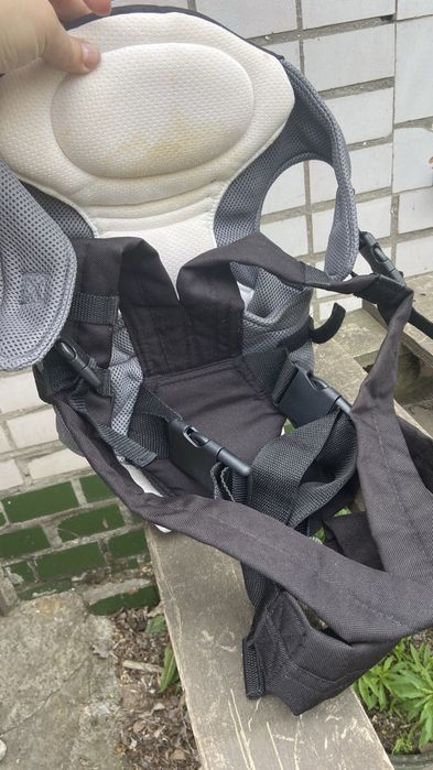 Переноска, кенгурятнік Chicco