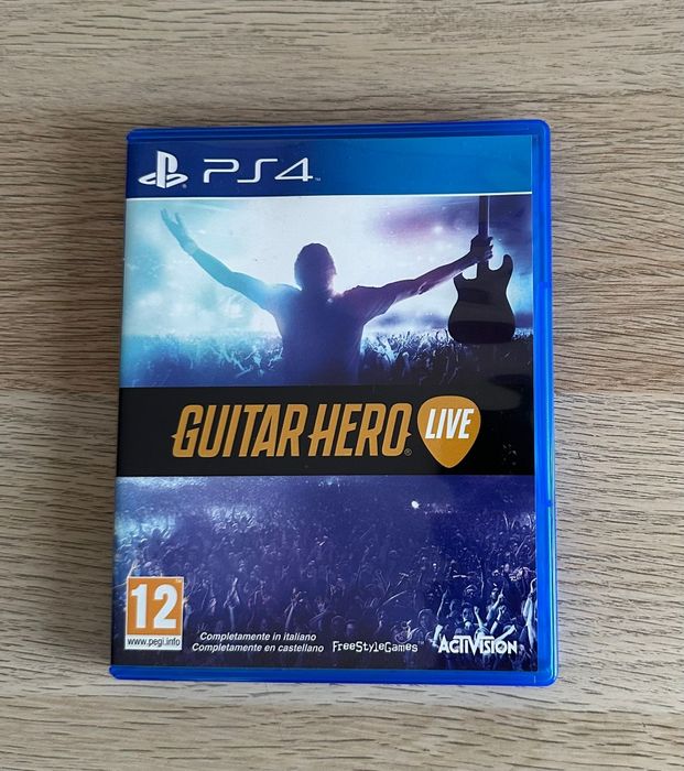 Guitar Hero Live PlayStation 4 (PS4) (Guitarra + Jogo + Dongle)