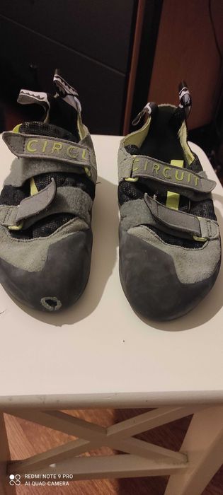 Sprzedam buty do wspinaczki