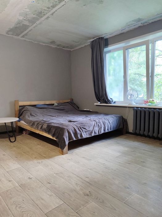 Оренда великої 1кім по вул. Довженка