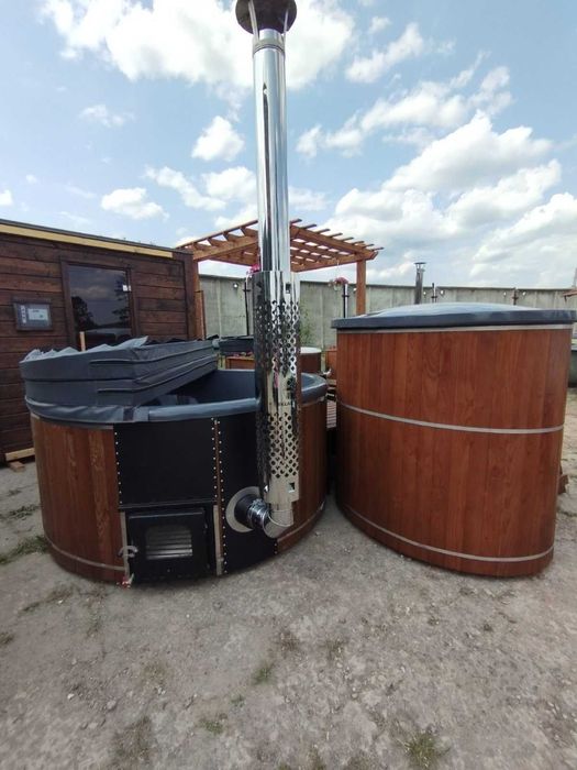 Гарячий чан та холодна купіль. СПА комплекс .