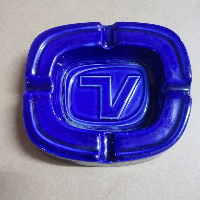 Cinzeiro da Sociedade Portuguesa do Arliquido