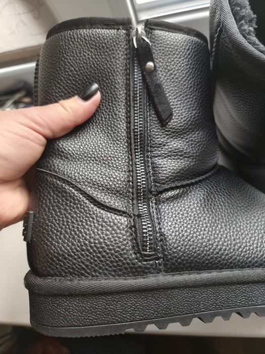 Продам мужские угги 39 р