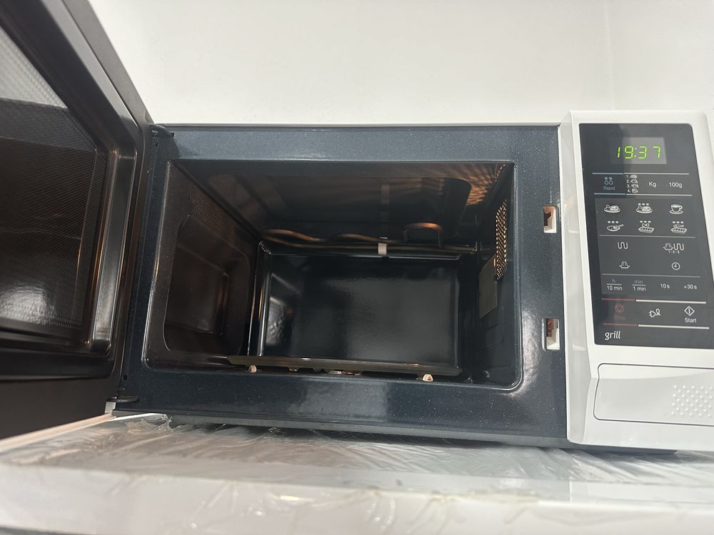 GE732K Micro-Ondas Grill com Cerâmica 20L, SAMSUNG