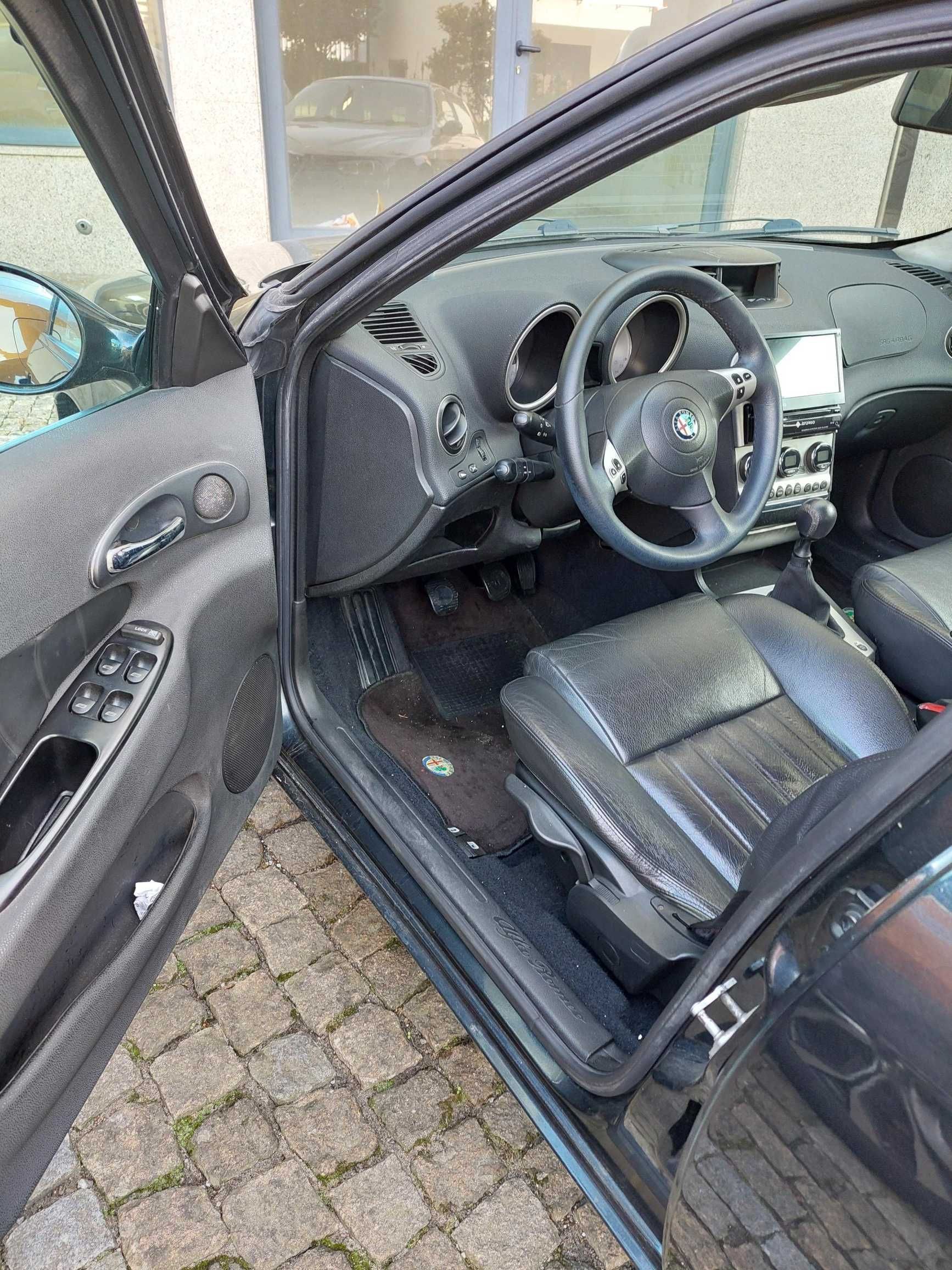Alfa Romeo 156 Sportwagon 1.9 multijet 16v - Ano 2003