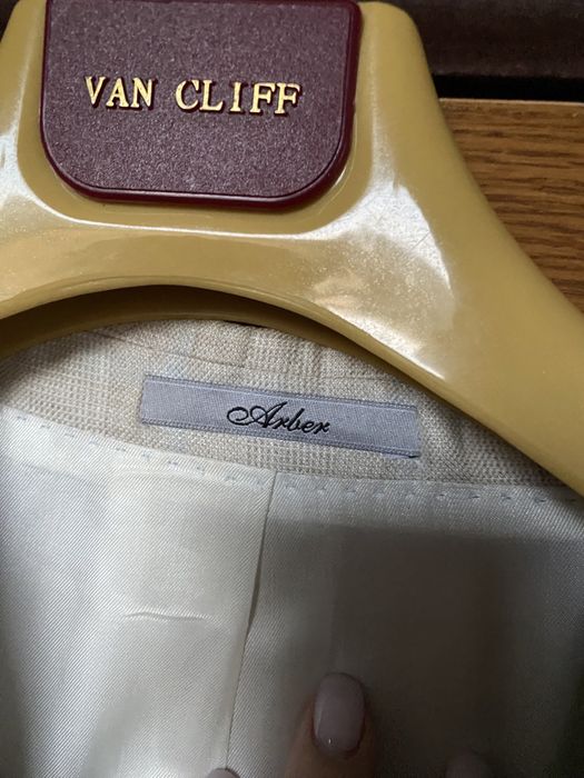 Чоловічий костюм