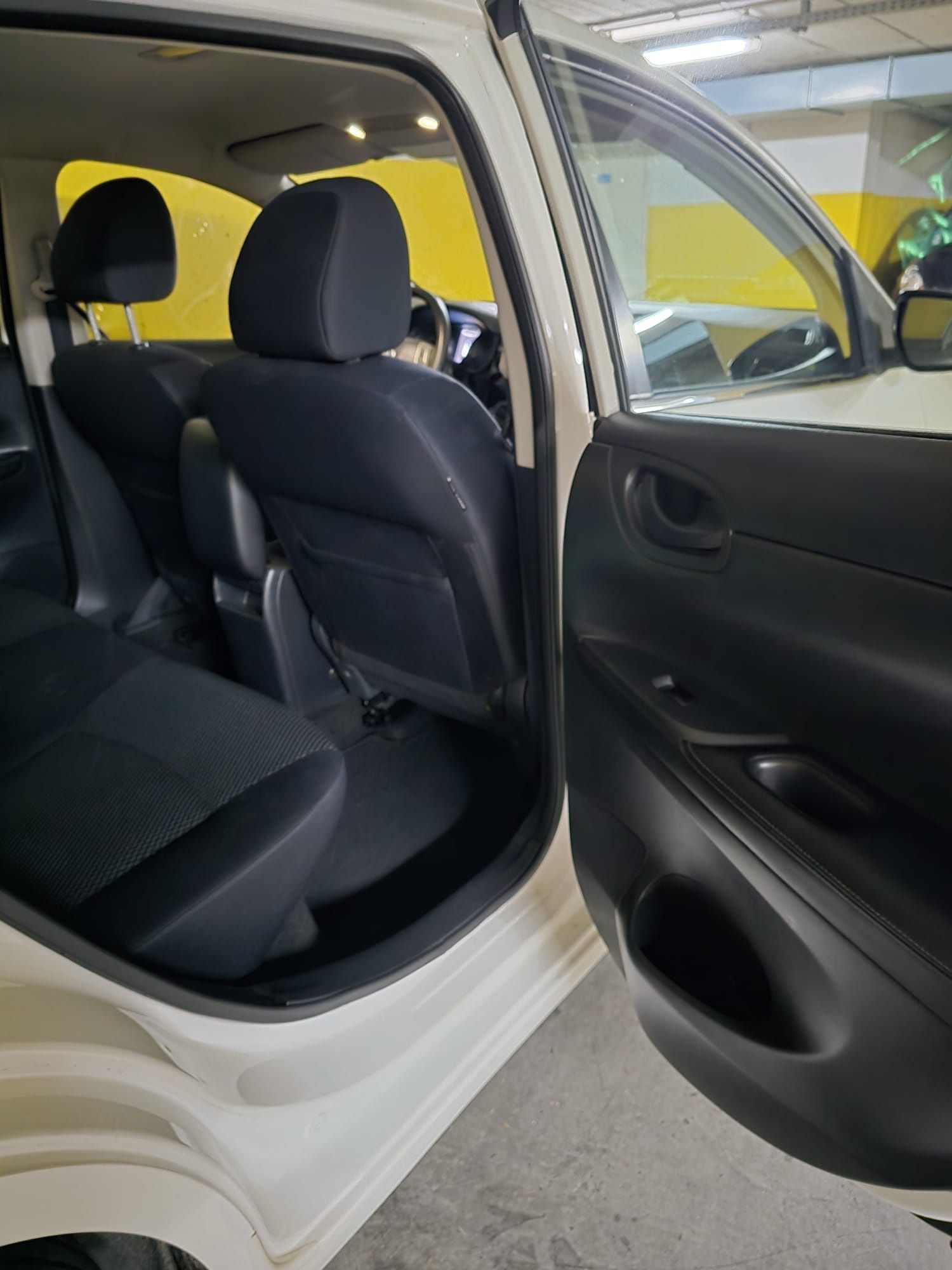 Nissan pulsar pulsar