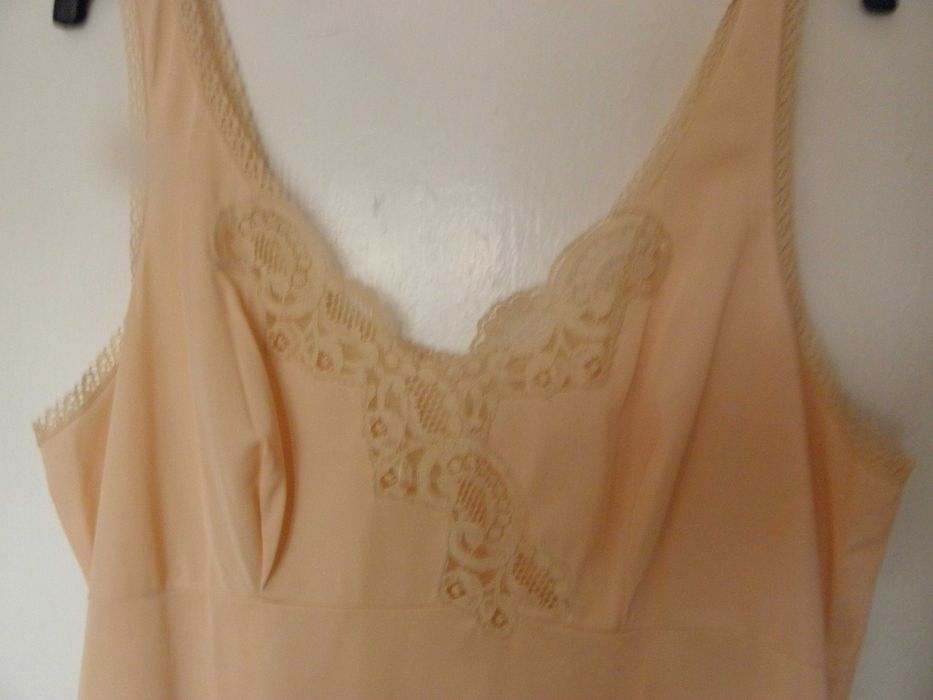 Комбінація  , нижнє плаття