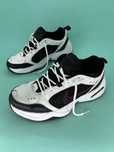 Кросівки 44р. NIKE Air Monarch IV