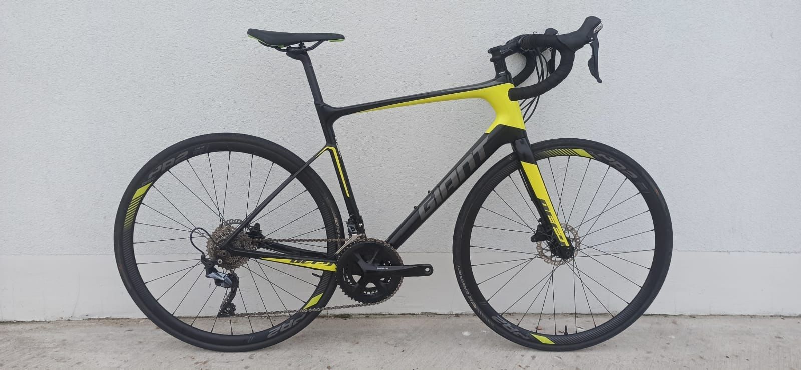 GIANT DEFY ADVANCED 1, Shimano (hydraulika/sztywne osie), Rozmiar 56