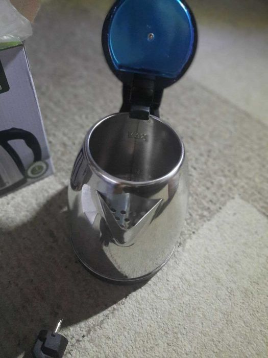 НОВИЙ електричний чайник Wiren