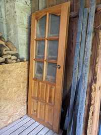 Zestaw drzwi drewnianych z ościeżnicami po demontażu 2x70 lewe 80 lewe