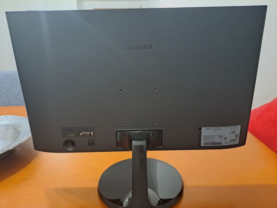 Monitor samsung 22" + Carregador DC 14V
