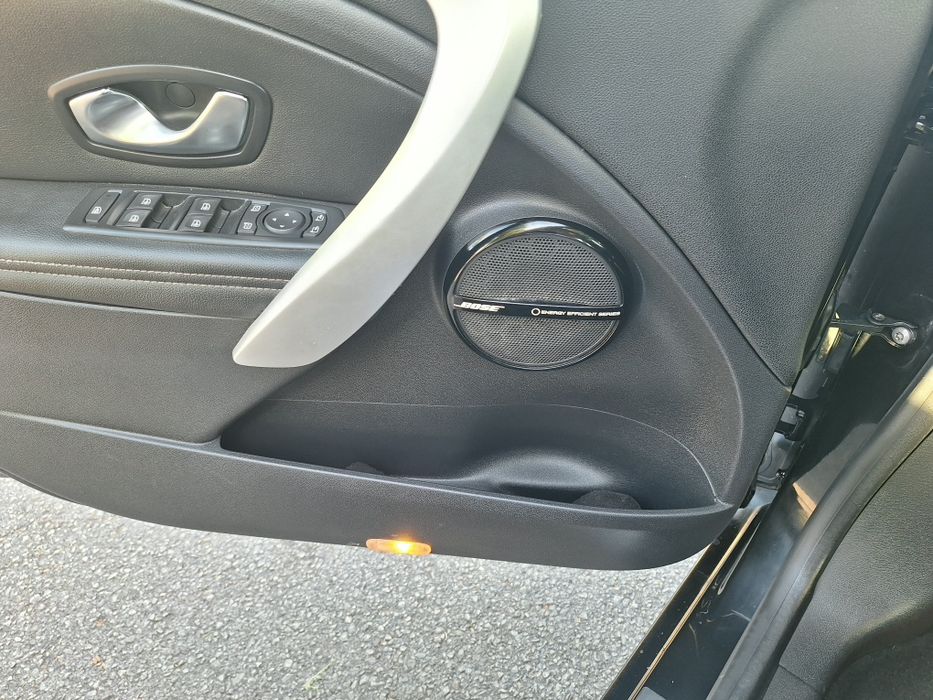 Bose, Renault Megane Break 110cv 6V