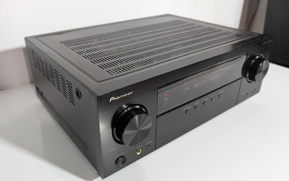 7.2 Ресивер Pioneer VSX-924,має 150 Вт/канал/HDMI/Bluetooth/4K/USB/ARC