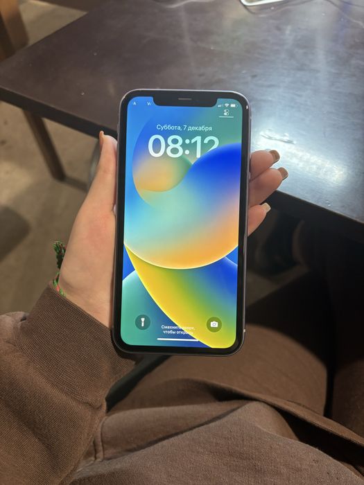 Продам iPhone 11 на 128